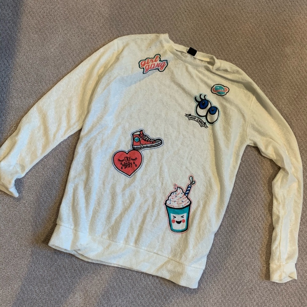 Graphic pullover